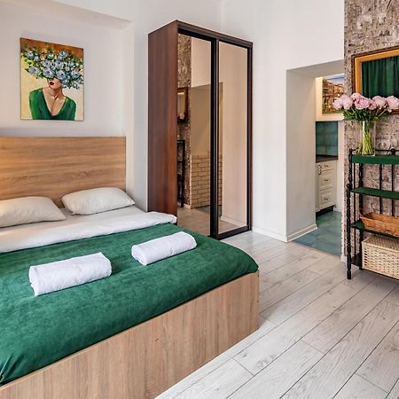 Apartment On Virmens'Ka Street 리비프 외부 사진