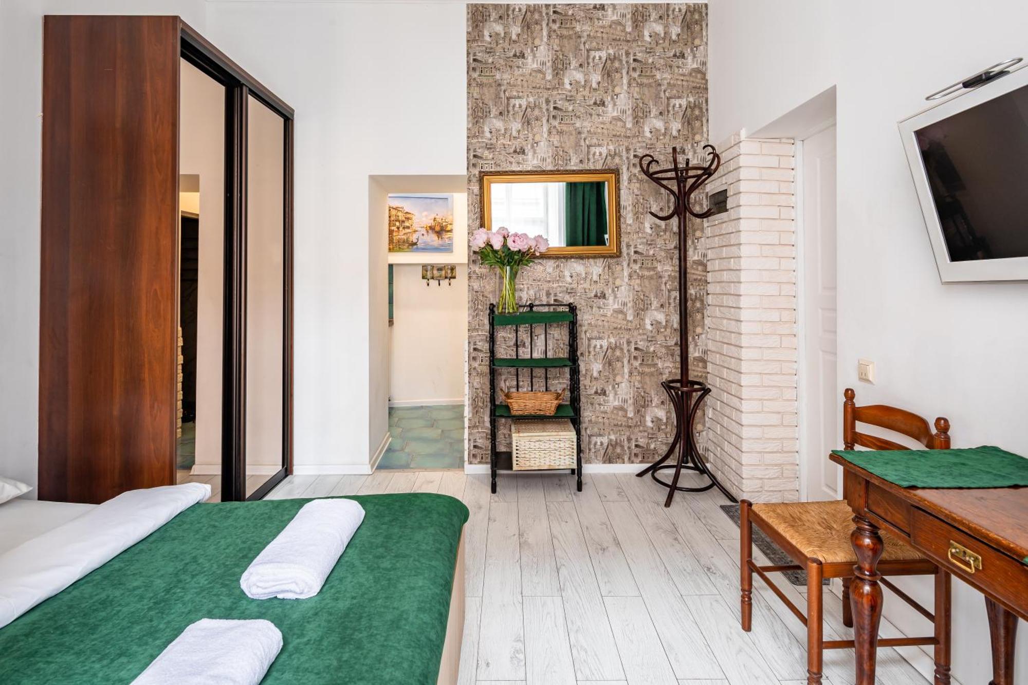 Apartment On Virmens'Ka Street 리비프 외부 사진