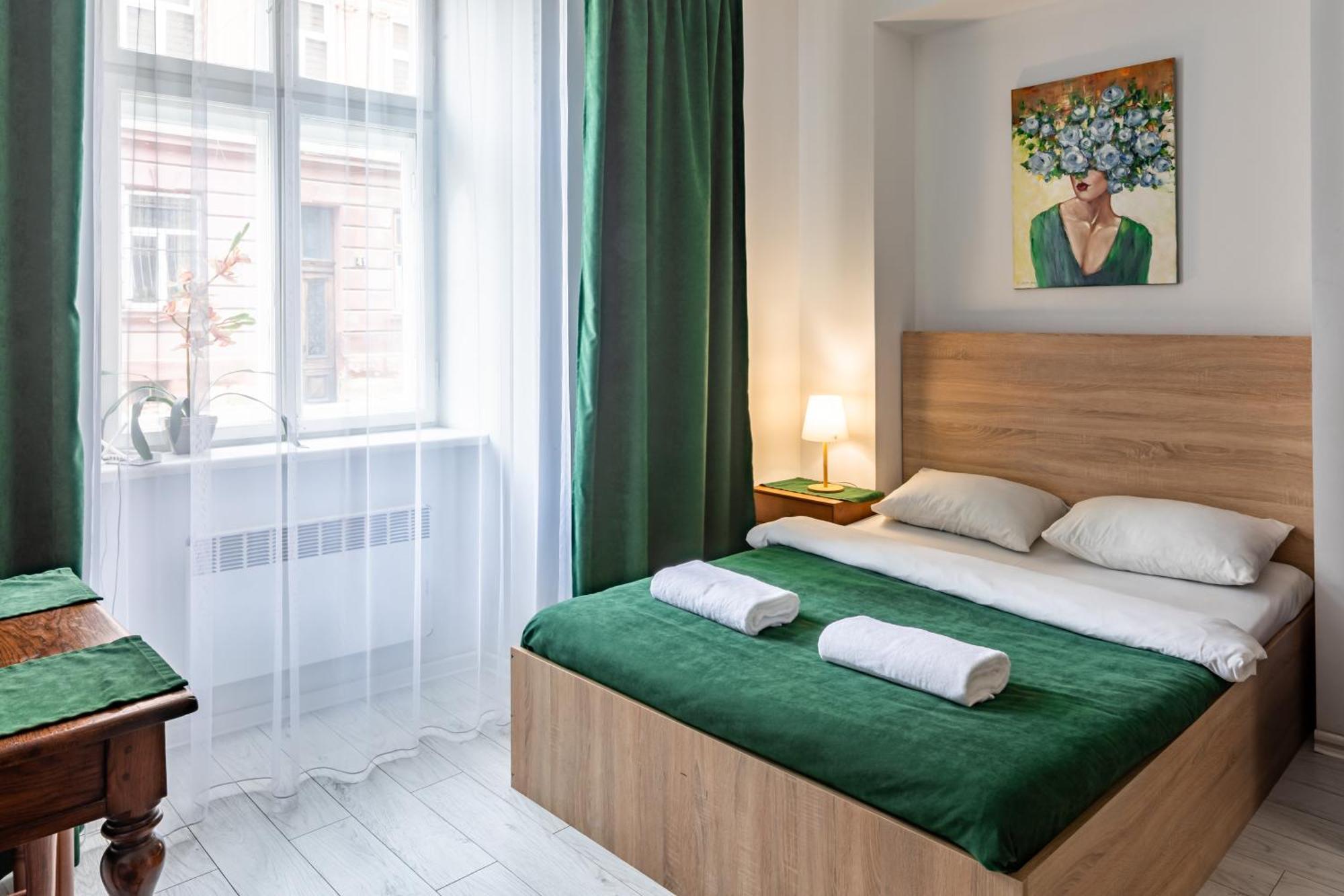 Apartment On Virmens'Ka Street 리비프 외부 사진
