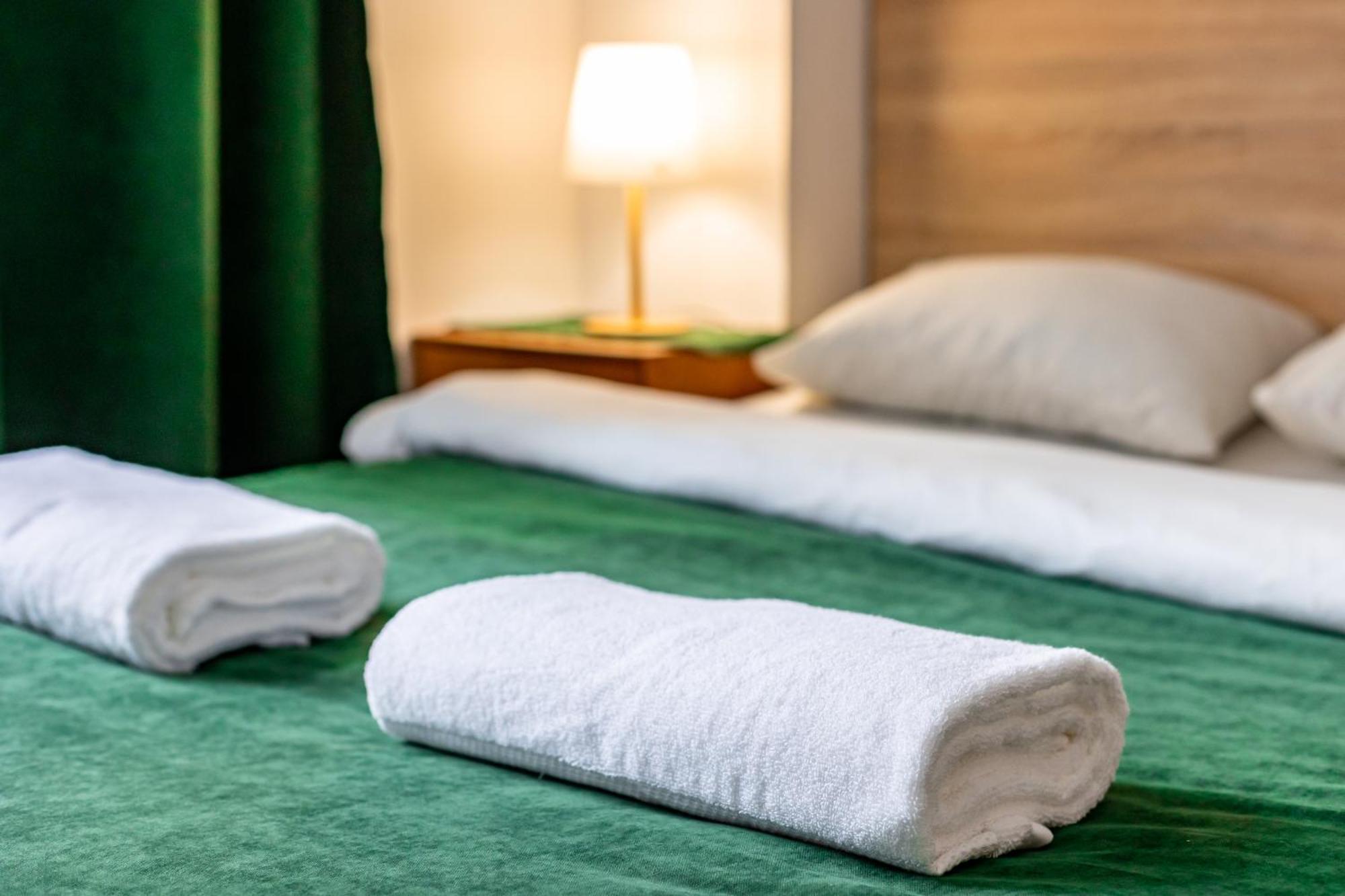 Apartment On Virmens'Ka Street 리비프 외부 사진